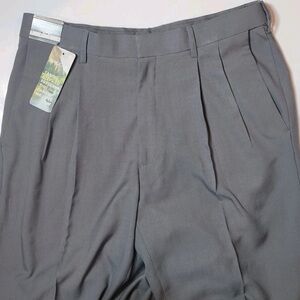 Mens Haggar Stretch Stria 38x32 Classic Fit Dress Pant Wrinkle Free Stretch Gray